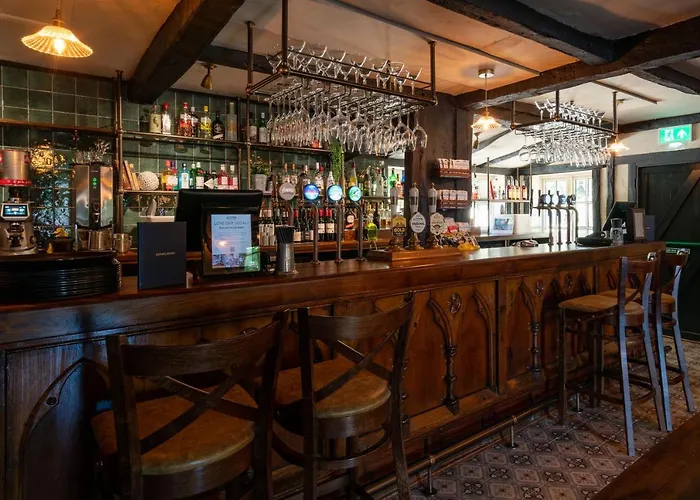 High Corner Inn